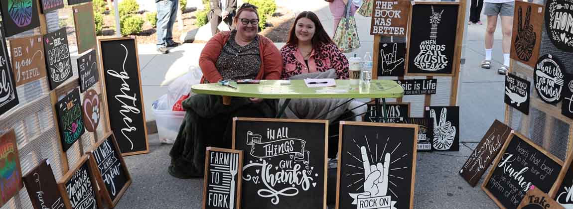 DIY Craft Booths Farmers' Market