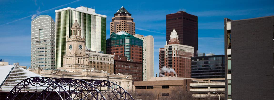 10 Reasons to Experience Downtown DSM This Winter