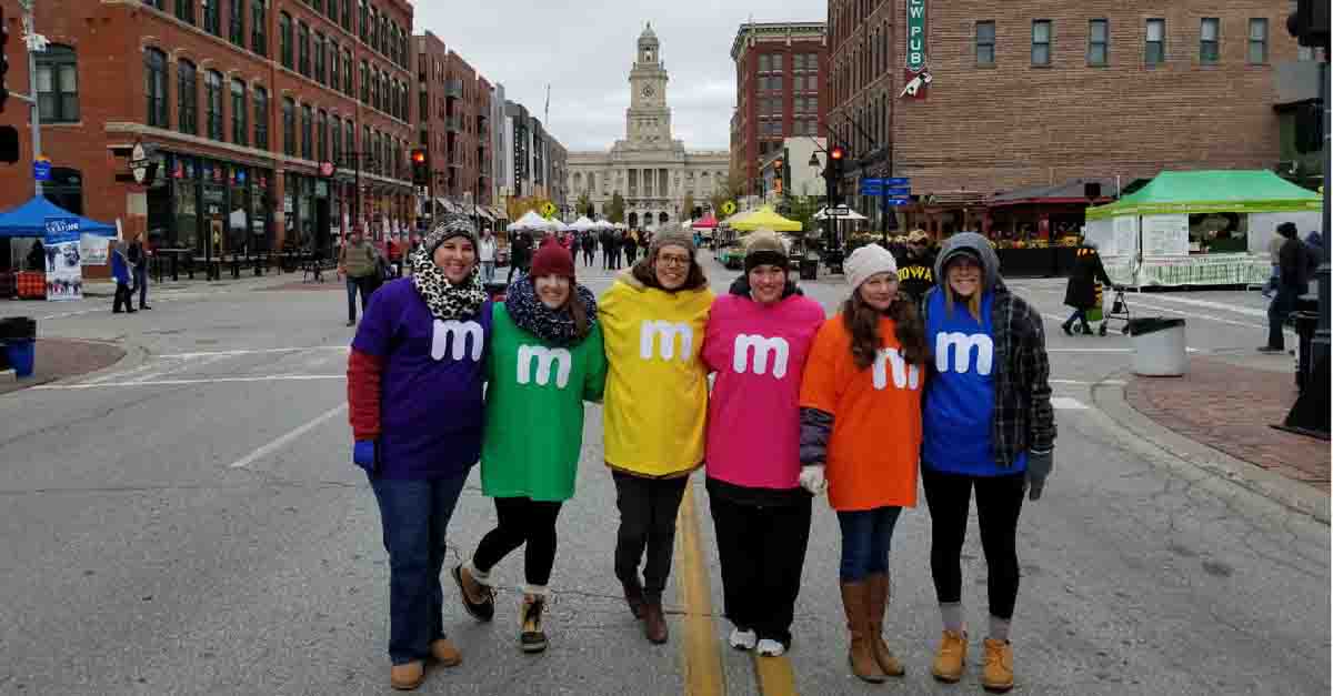 Halloween Themed Spooky Things To Do Downtown Des Moines