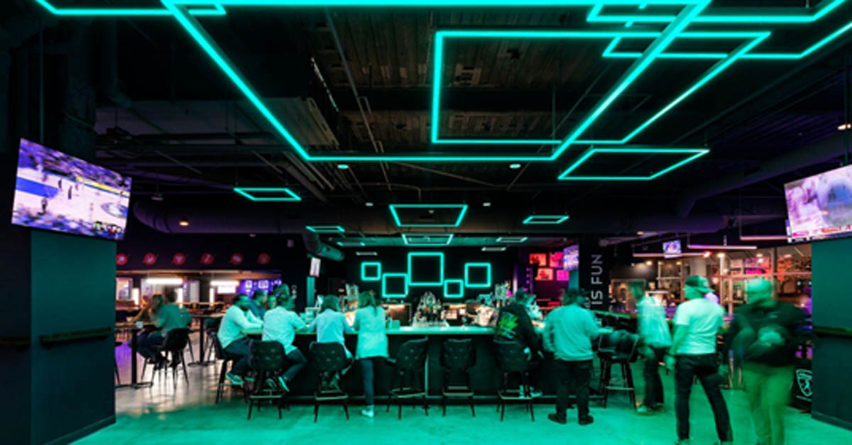 Fun things To Do in Downtown Des Moines Arcade Bar Ricochet