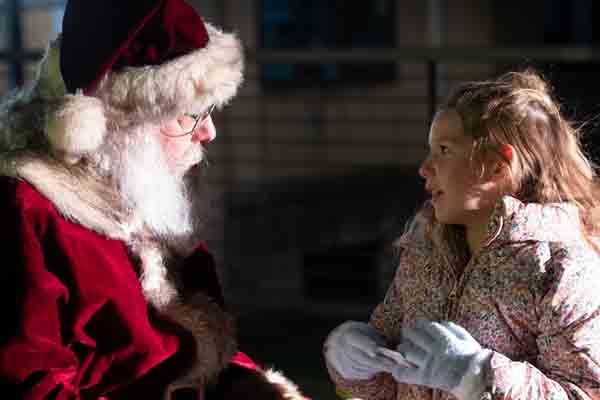 Santa at the Holiday Promenade