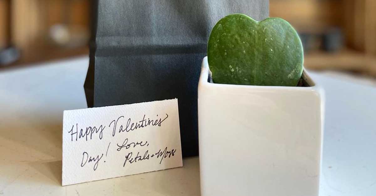 The 1 Guide to Valentine’s Gifts & Treats in Downtown Des Moines