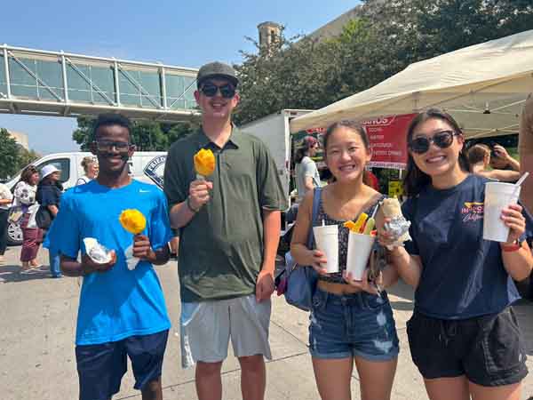 Downtown Farmers' Market