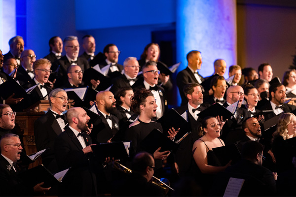 Des Moines Gay Men's Chorus Des Moines Gay Men's Chorus