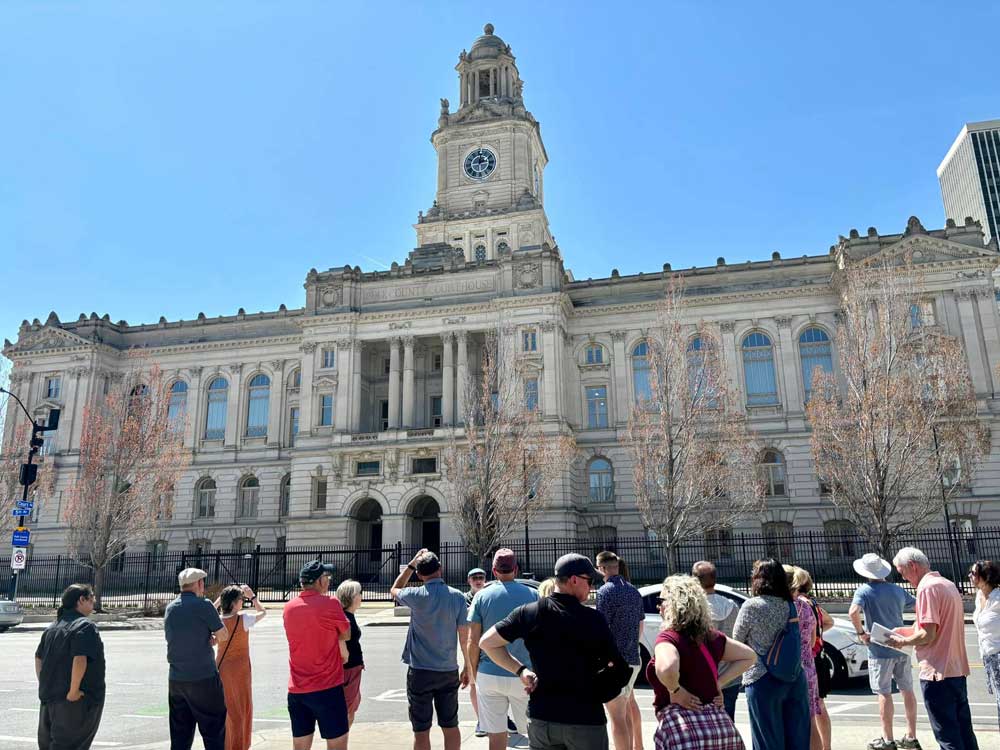Polk County Courthouse people looking at historic building