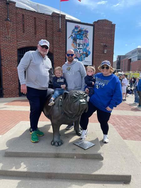 Drake Bulldog Statue