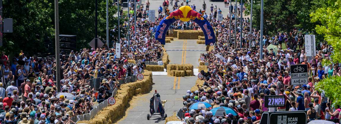 soapbox race in Downtown DSM