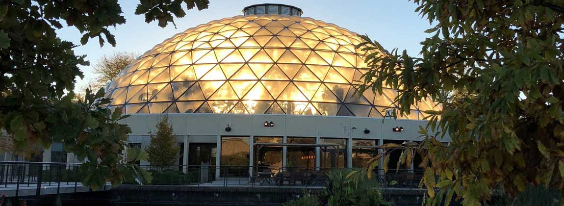 Greater Des Moines Botanical Garden exterior