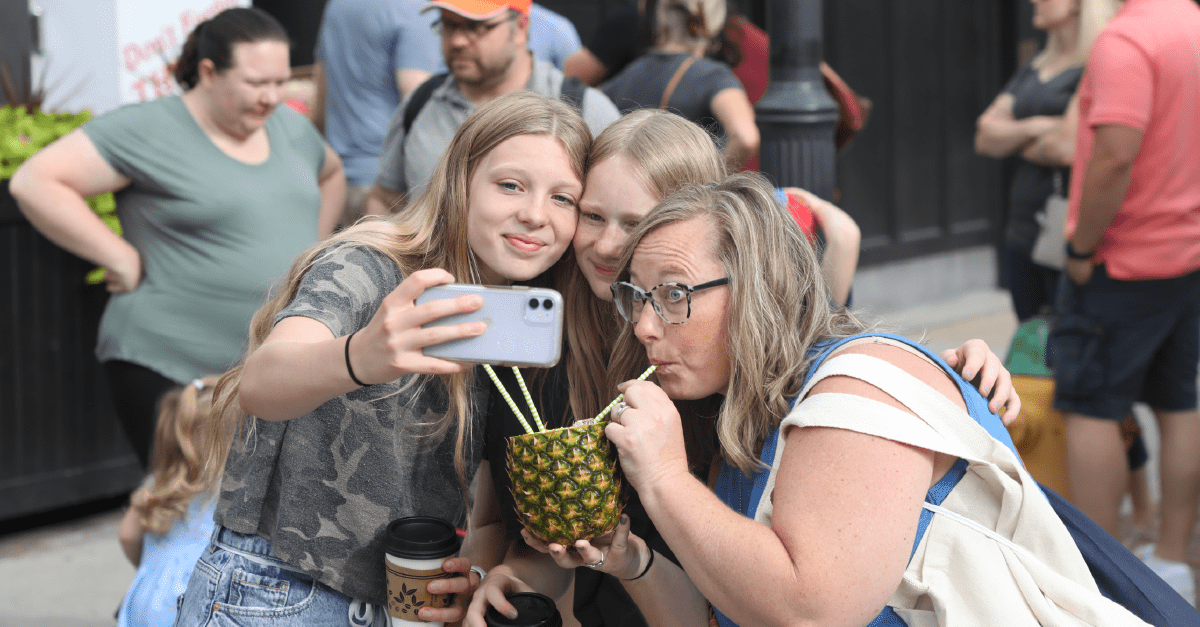 Festivals and Markets in Downtown Des Moines