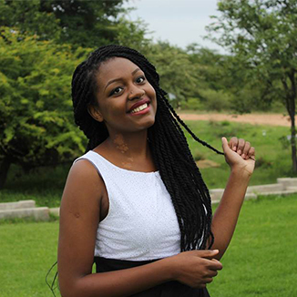 Lisa Nyamadzawo Headshot