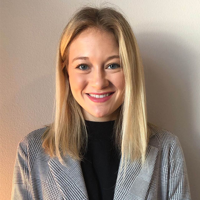 Carly Jacobson Headshot