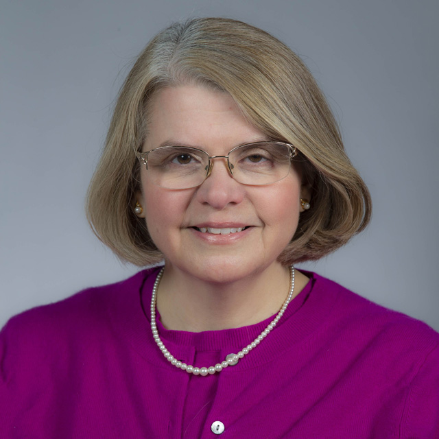 Karen Kedrowski Headshot