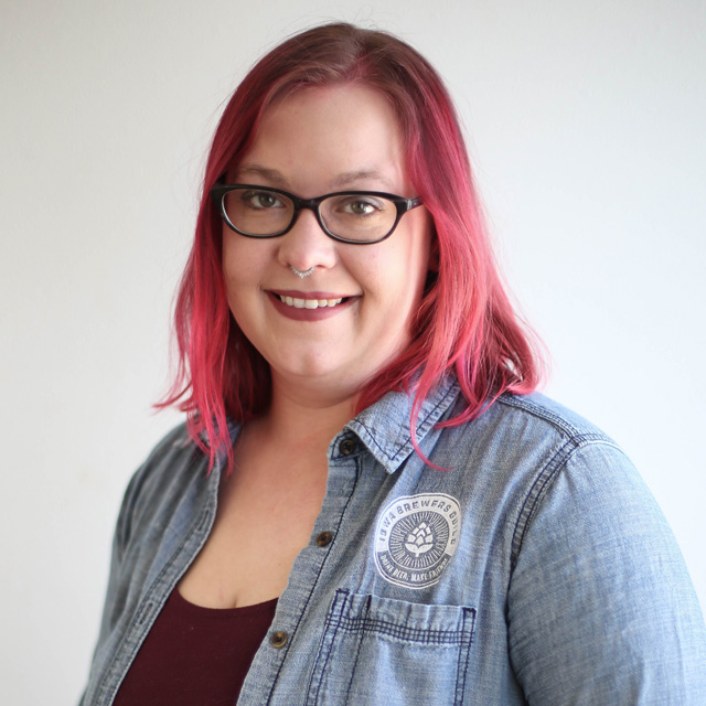 Kelsey Seay Headshot