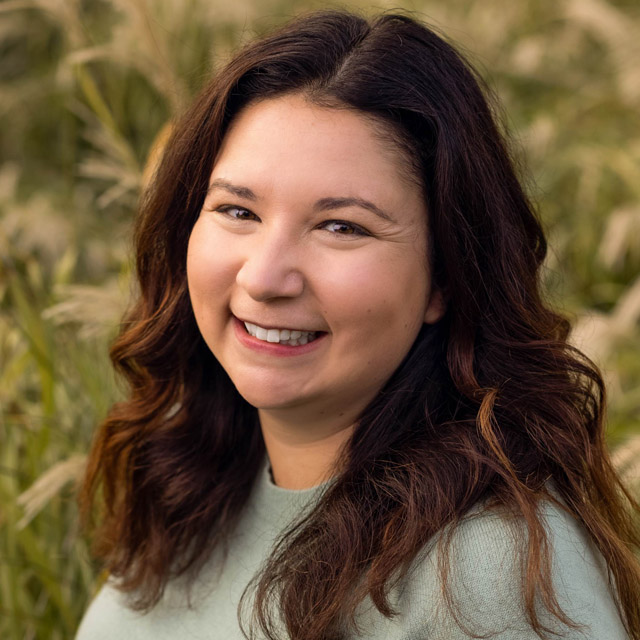 Amanda Wiebers Headshot