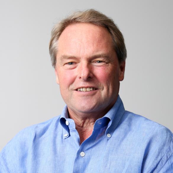Neil Hamilton Headshot