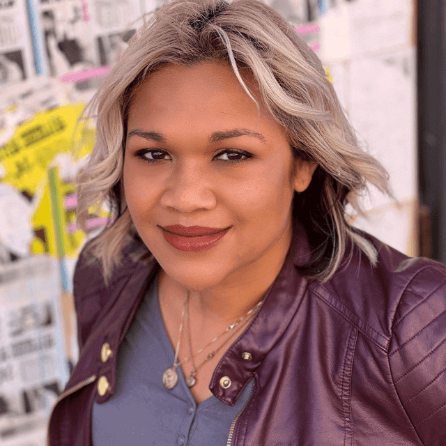 Roxy Strike Headshot
