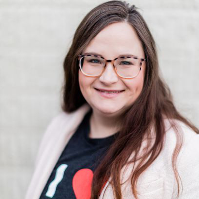 Caryline Clark Headshot