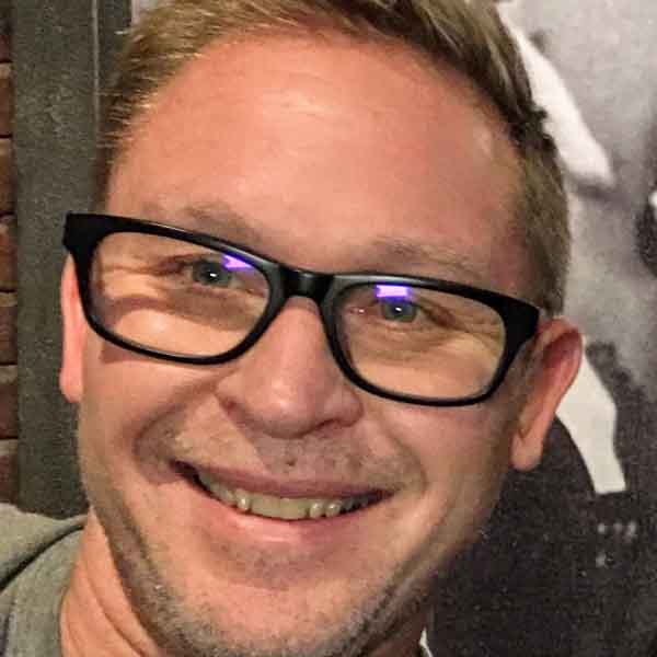 Chris Gordon Headshot