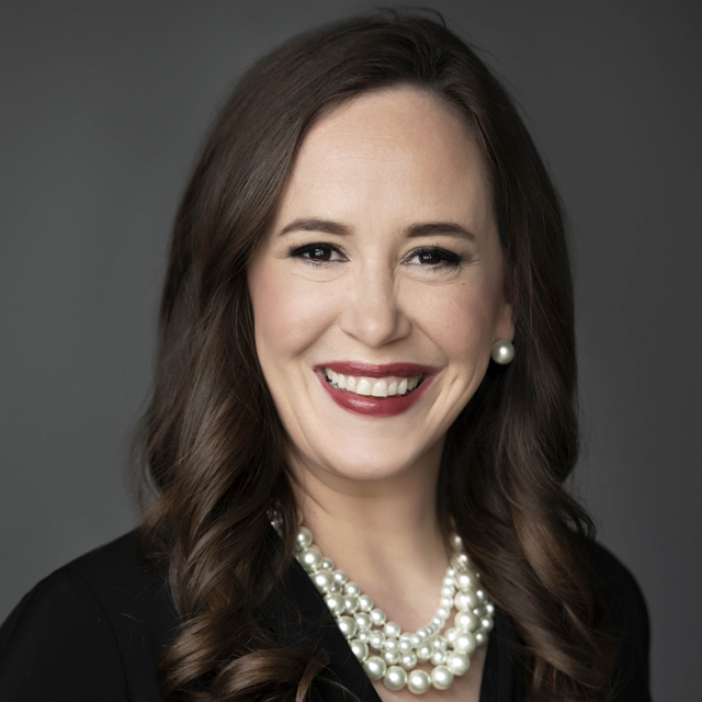 Erica Axiotis Headshot