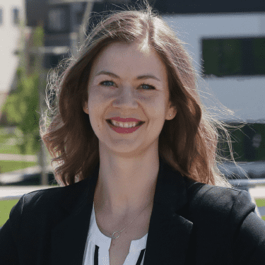 Melissa Moyer Headshot
