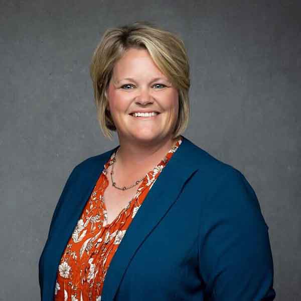Melisa Cox Headshot