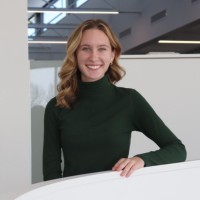 Stephanie Kiel Headshot