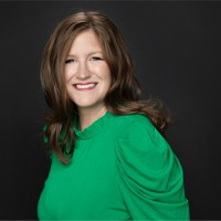 Emily Price Headshot