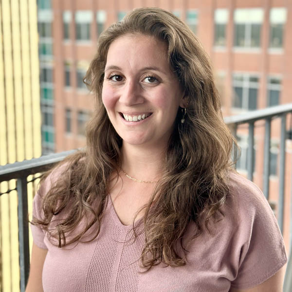 Giovanna Zavell Headshot