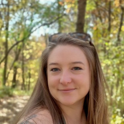 Katie Klus Headshot