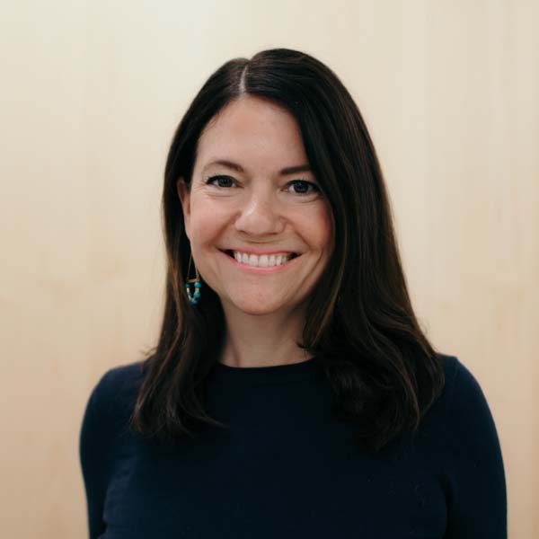 Megan Milligan Headshot
