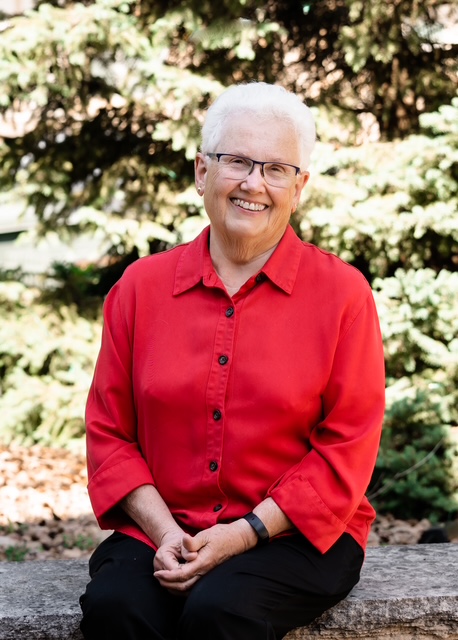 Judy Winkelpleck headshot
