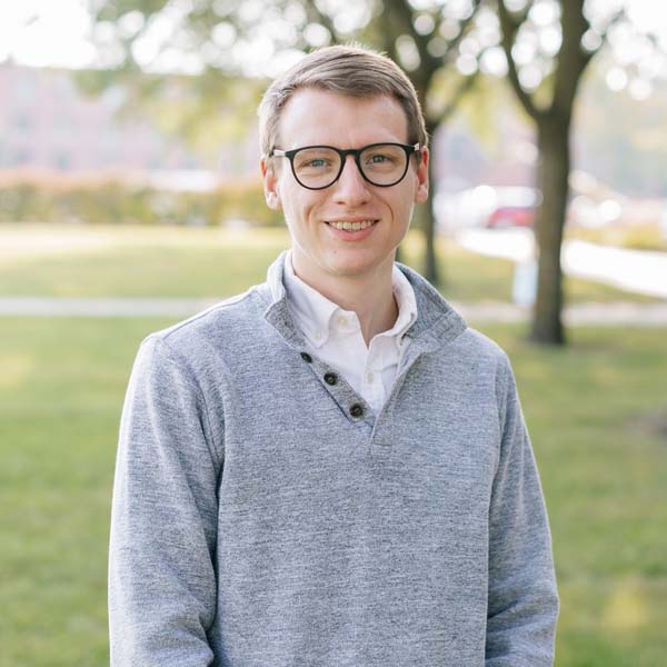 Blake Willadsen Headshot