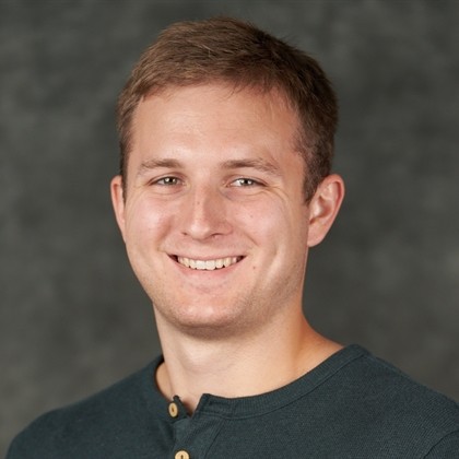 Luke Becker headshot