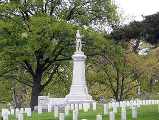 Monument in Keokuk, Iowa