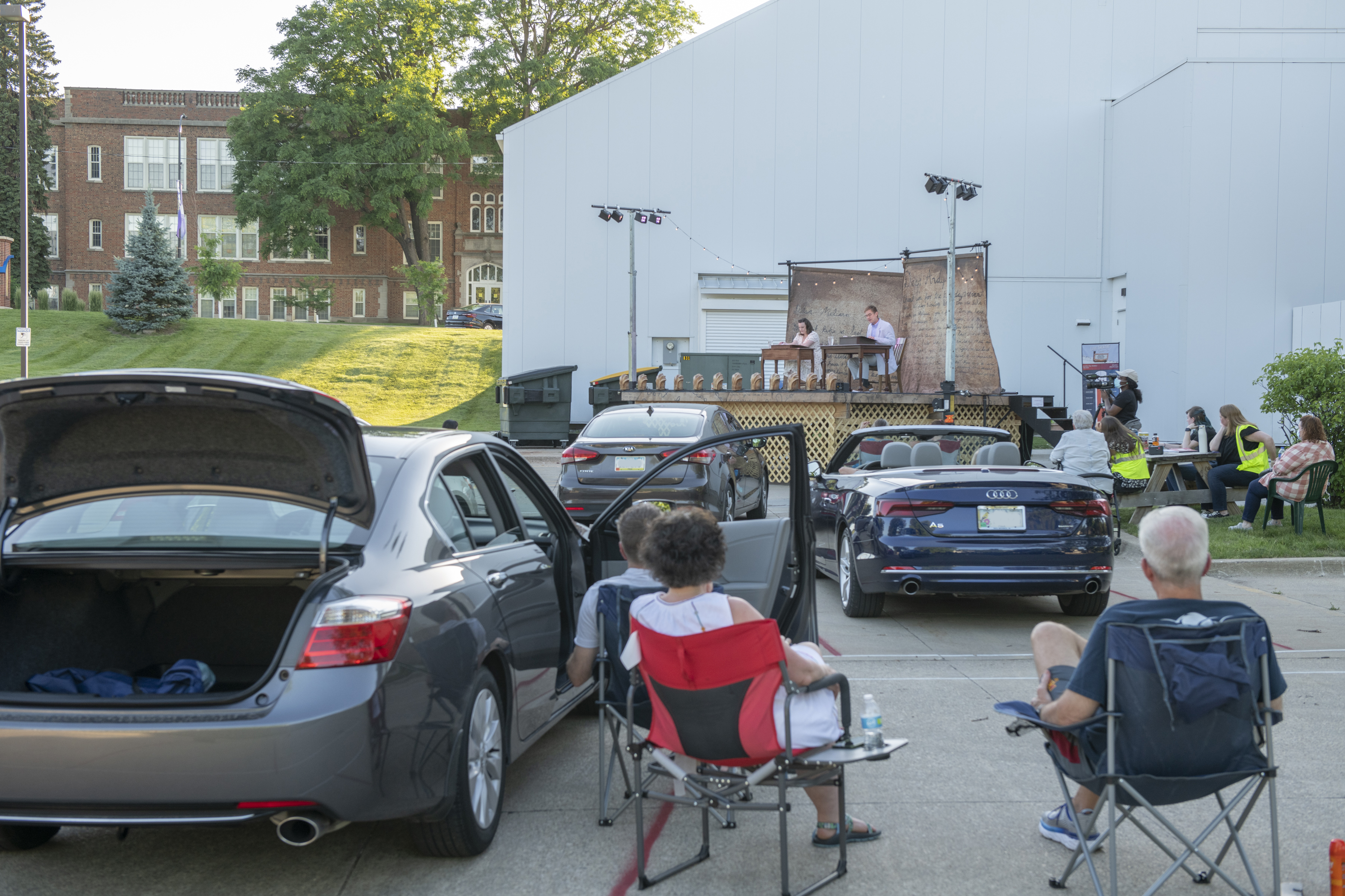 Drive-In Show Drive-In Show