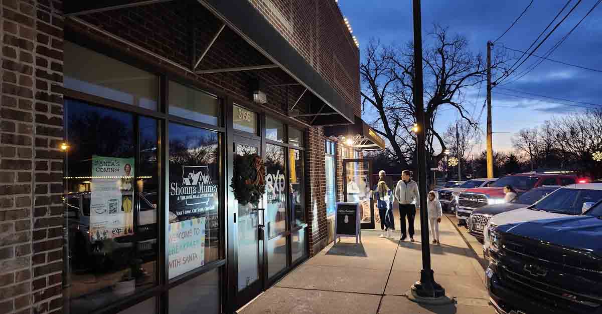 How to Celebrate the Holiday Season in Ankeny, Iowa