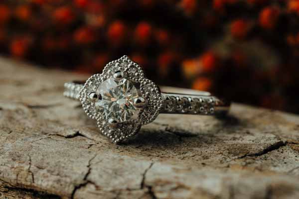 The Jewelers Bench Ring