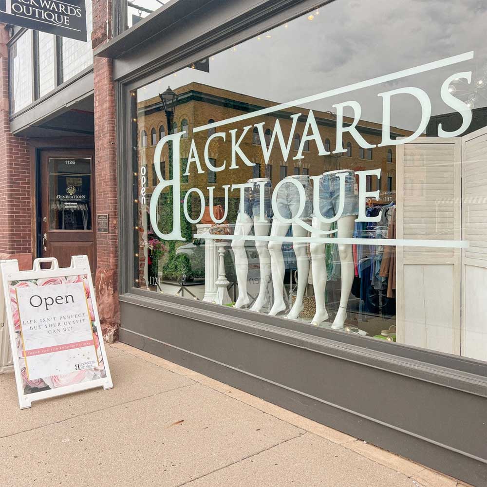 Backwards Boutique in Perry window display in Perry