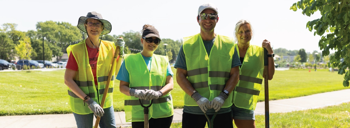volunteers at ICONic Riverfest