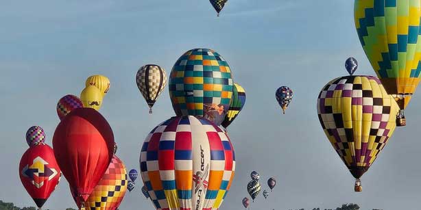 hot air balloons taking off