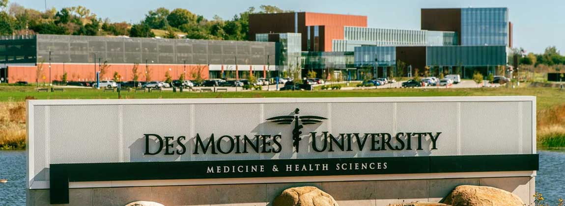 Des Moines University sign