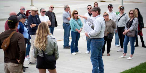 people on a Downtown Des Moines walking tour