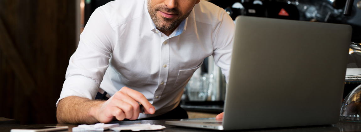 man with a laptop