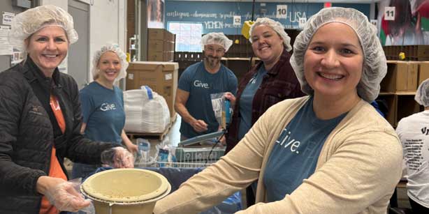 group of people volunteering