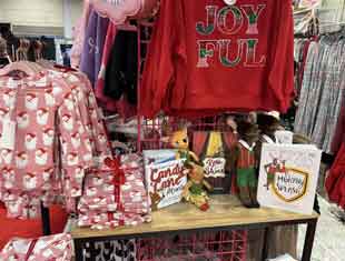 holiday clothing