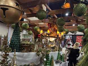 Des Moines Holiday Boutique vendor