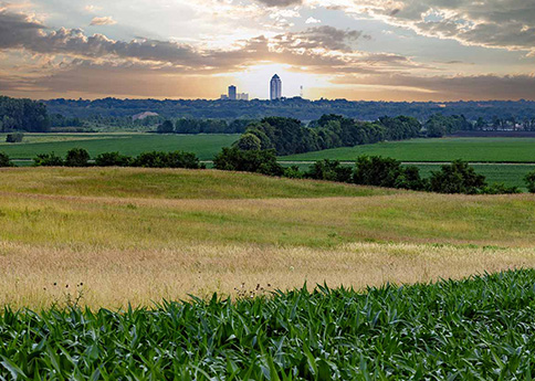 View of the DSM skyline from the plains